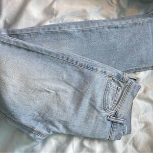 Old Navy High-Rise Wow Boyfriend Denim Blue Jeans